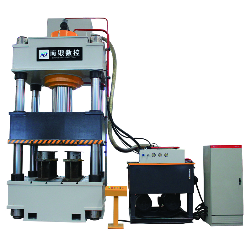 油壓機(jī)-伺服系統(tǒng)液壓機(jī)的優(yōu)勢