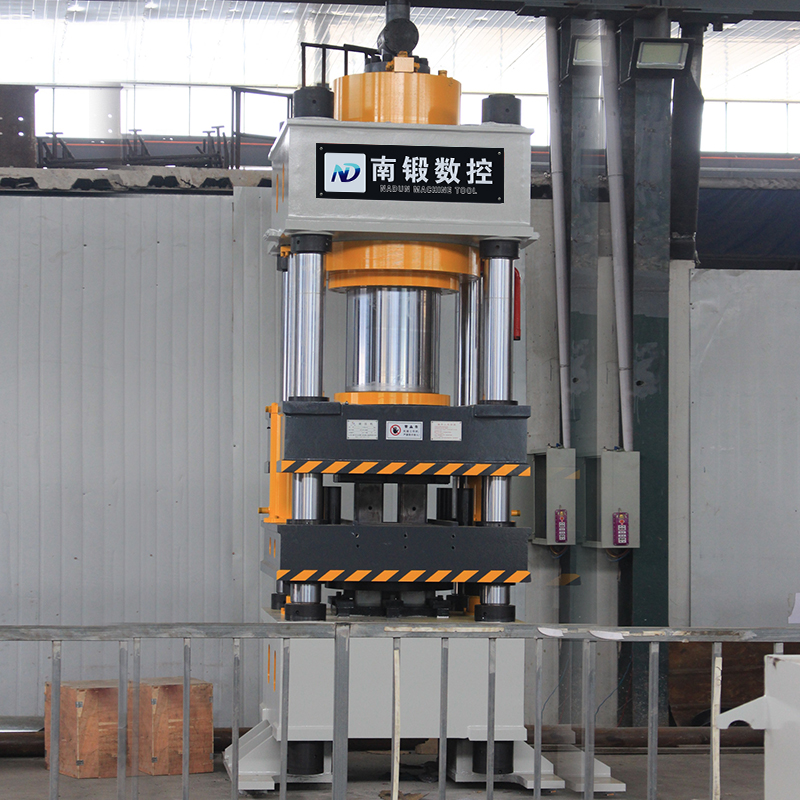 630T牛羊舔磚成型油壓機，鹽磚成型油壓機一出二