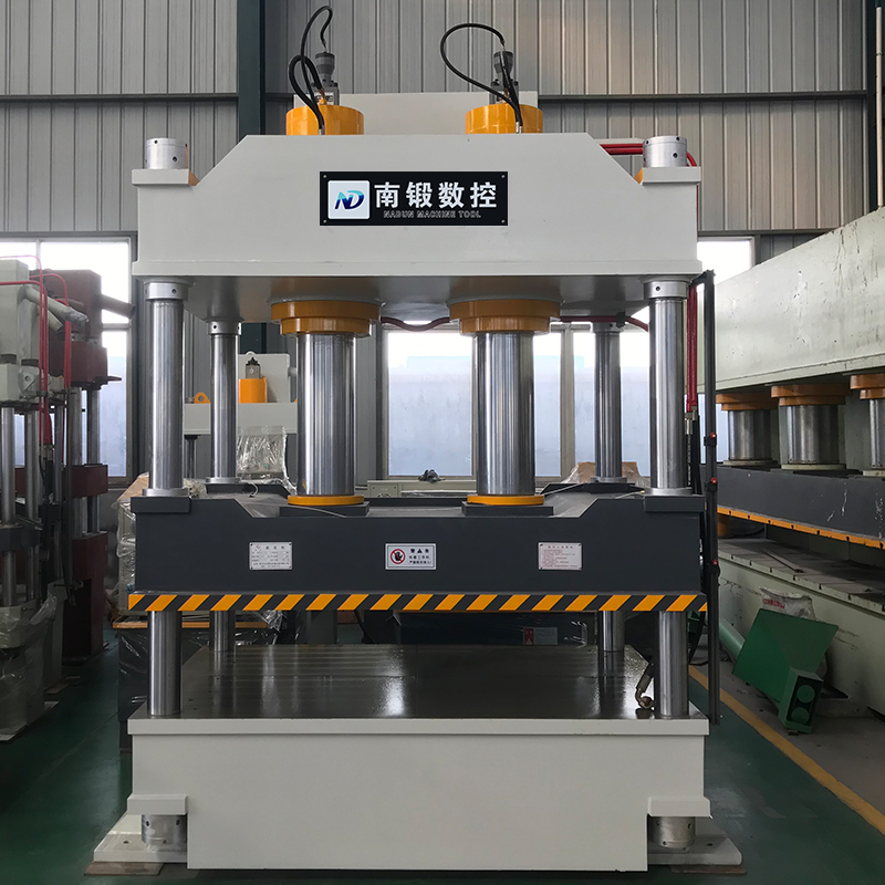 400T雙缸大臺(tái)面四柱油壓機(jī)，400噸油壓機(jī)